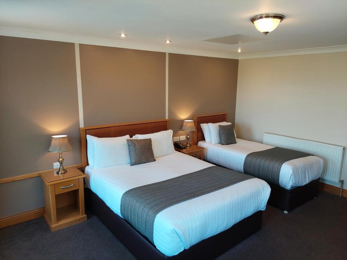 Hotel The And